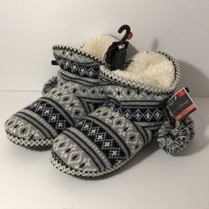 NWT Women’s Fur Booties w/ Memory Foam Bottom